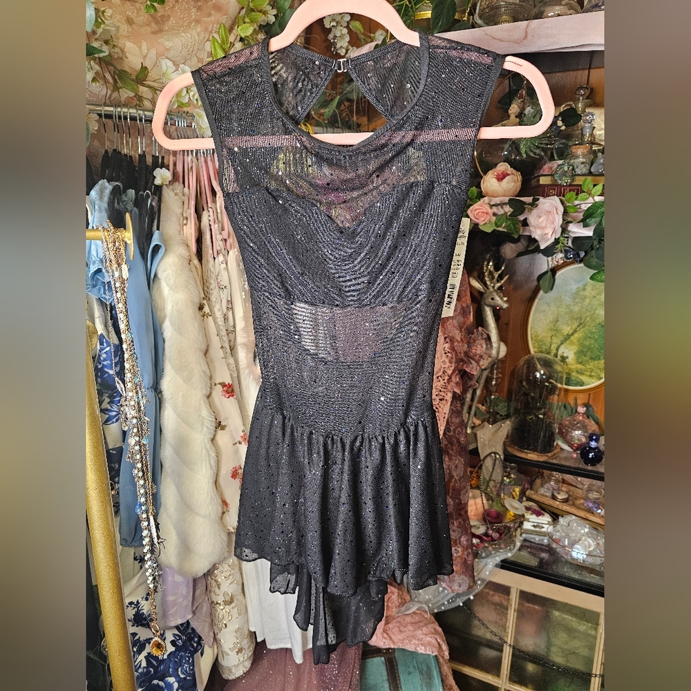 Size small dance wear costume
